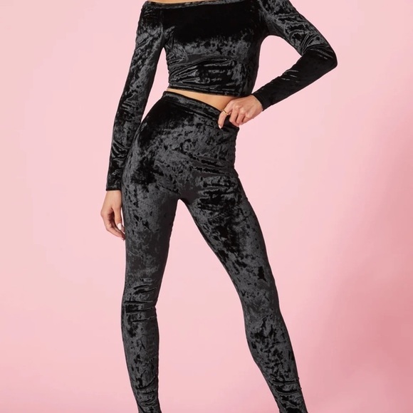 NWT YITTY Plushy Shaping Top Iconic Black Sz M $65 - Picture 4 of 6